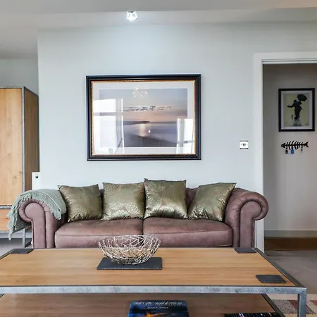 Quayside7 *